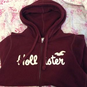 Hollister sweatershirt