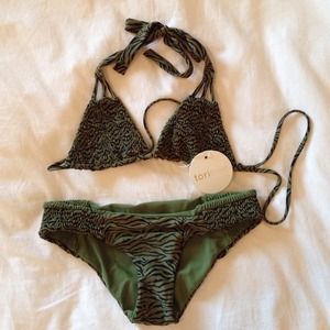 SOLD!!! Tori Praver Daisy Bikini. Reversible!