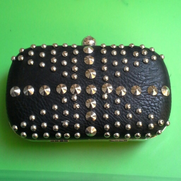 Gorgeous Clutch