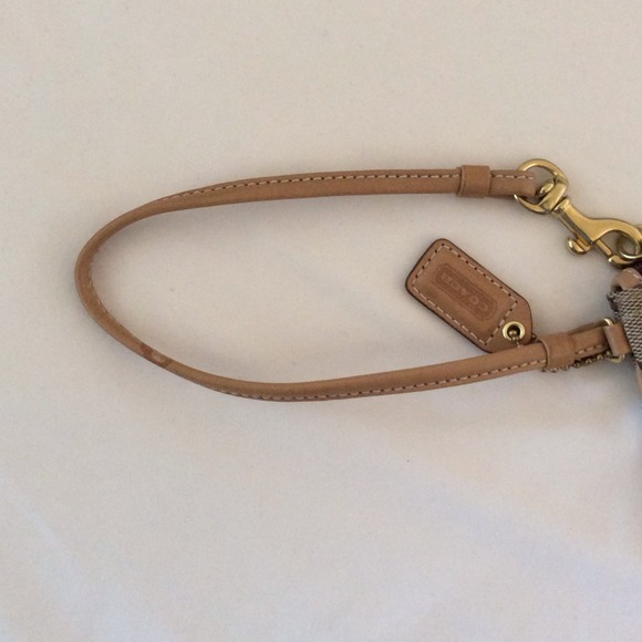 Coach wristlet - Picture 2 of 2