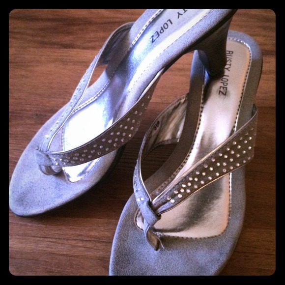 Sandals - Picture 1 of 1