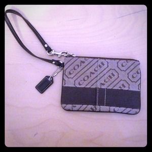 Authentic Coach Wristlet, dark brown