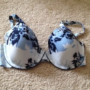 DKNY 34DD BRA