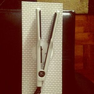 wet to dey hair straighter