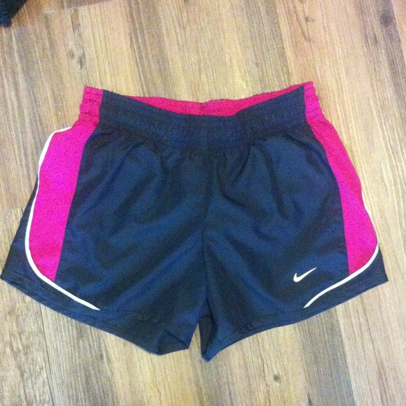 Nike Run Shorts - Picture 1 of 1