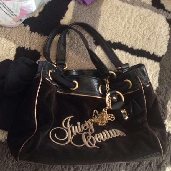 Purse good condition - Picture 1 of 2