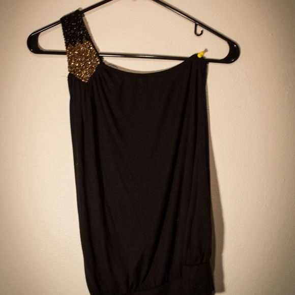One-shoulder top - Picture 3 of 3