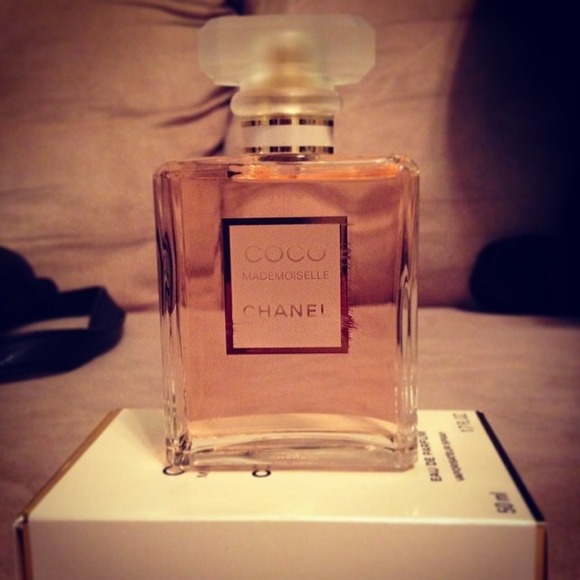 Chanel coco mademoiselle perfume