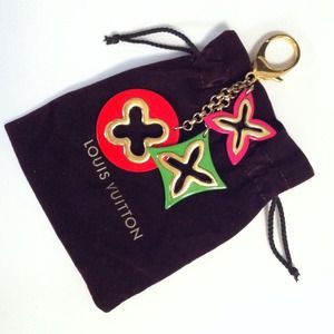 louis vuitton 'insolence bag charm'
