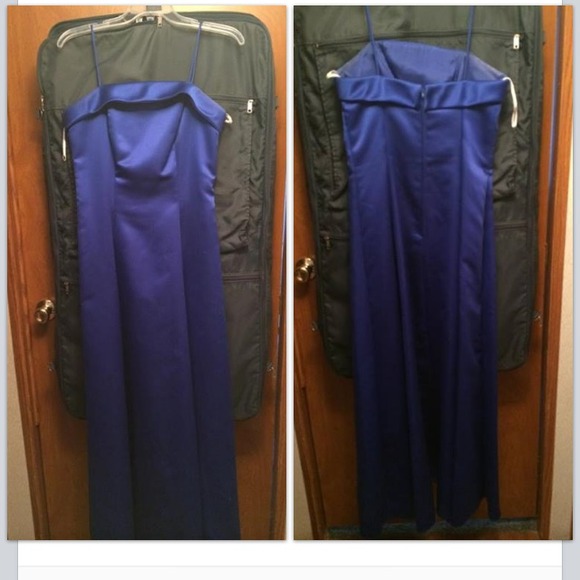 Blue dress