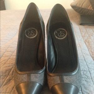 Black and Gray Jessica Simpson Stilettos
