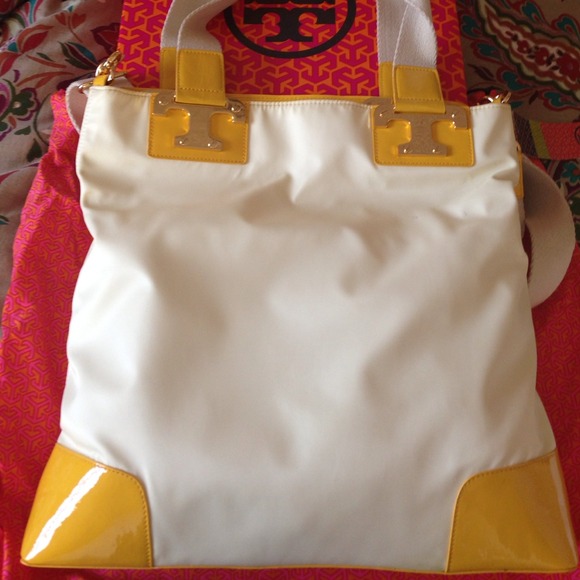 TORY BURCH BAG WITH ADJUSTABLE STRAPS