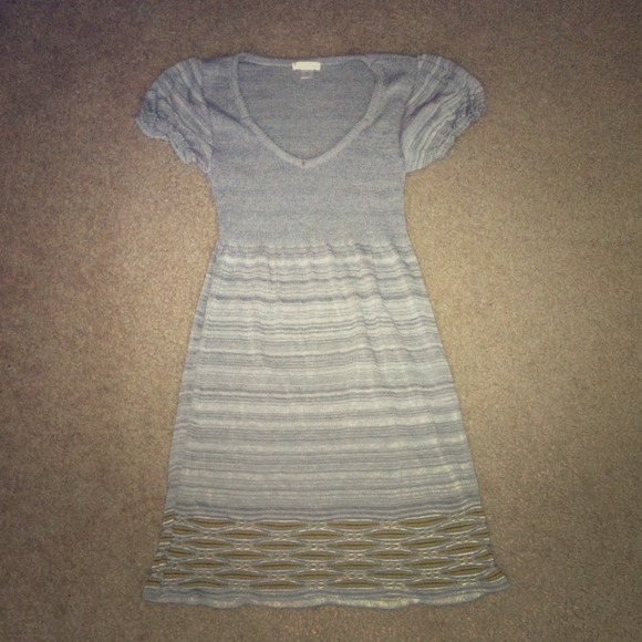 V neck grey dress