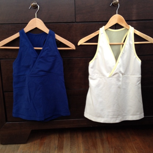 Lululemon tanks (2)