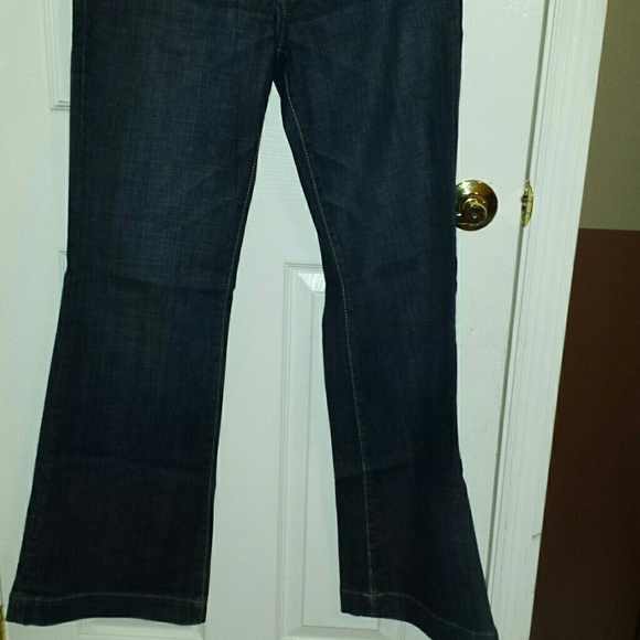 Express Jeans - Picture 2 of 4