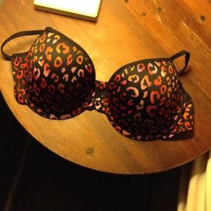 Cheetah bra🌻