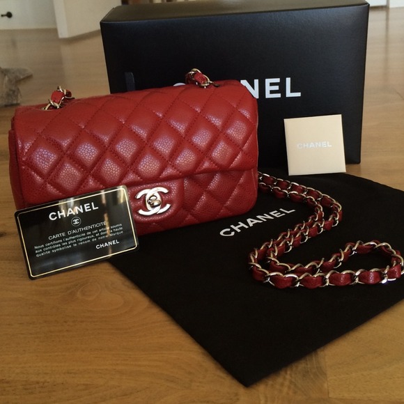 🎉SOLD🎉CHANEL classic mini.