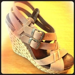 Tan wedges