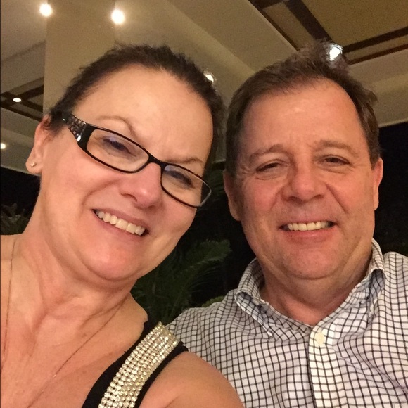 ❤WELCOME TO MY POSHMARK PARADISE ❤ - Picture 10 of 16