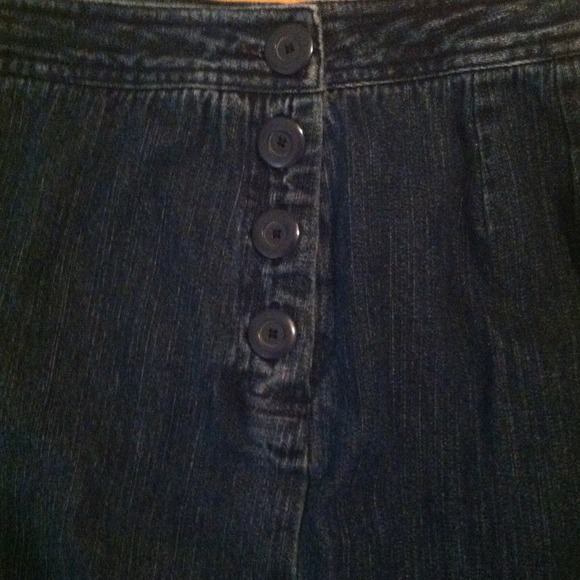 High waist-A line jean skirt - Picture 3 of 3