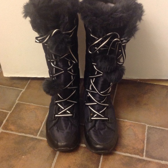 Nike Boots - Warm cute Nike Boots