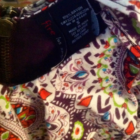 BUNDLED! Ruffled romper - Picture 3 of 4