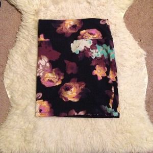 Floral bodycon skirt