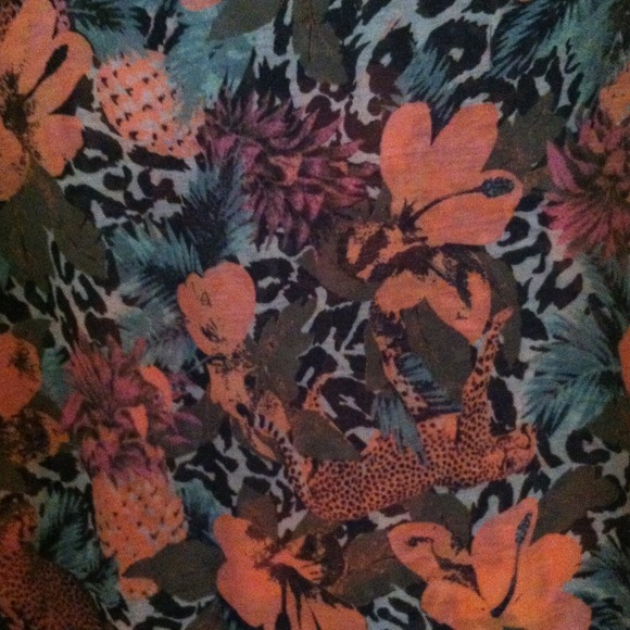 Neon floral/leopard pattern blouse - Picture 3 of 4