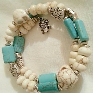 Stone and Skulls memory bracelet
