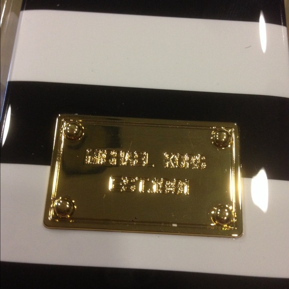 ❤️sold❤️MK IPHONE5 cover - Picture 4 of 4