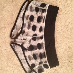 Lulu lemon speed workout shorts