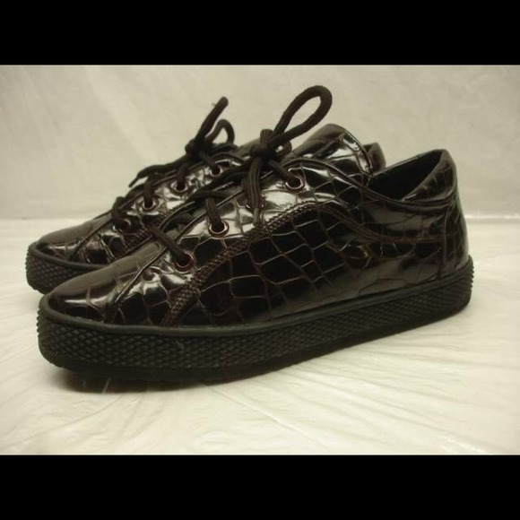 Stuart weitzman sneakers - Picture 1 of 4