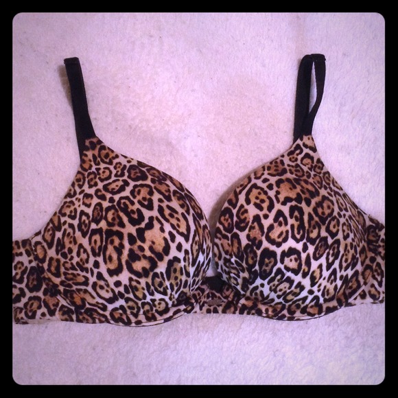 Fabulous plunge, 32D