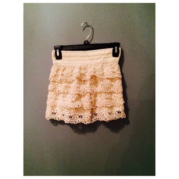 White crochet shorts