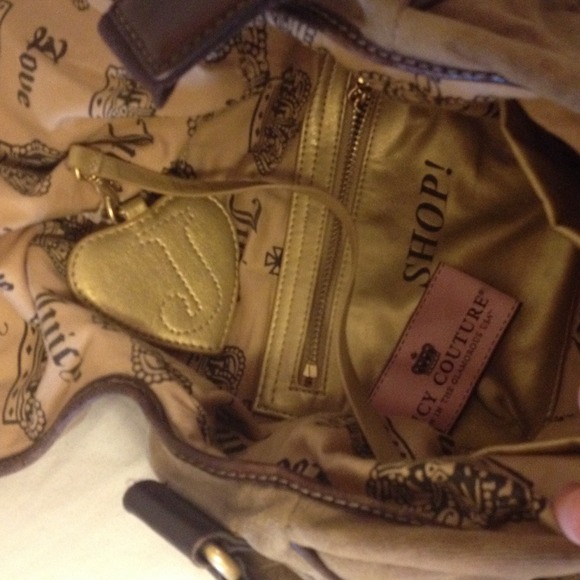 ❌SOLD❌ Big Juicy Couture Crossbody Bag - Picture 2 of 4