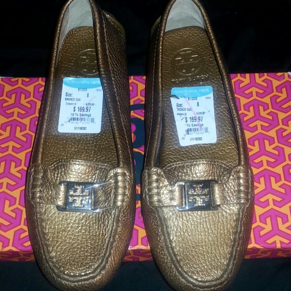 New Bronze Tory Burch Loafers size 8