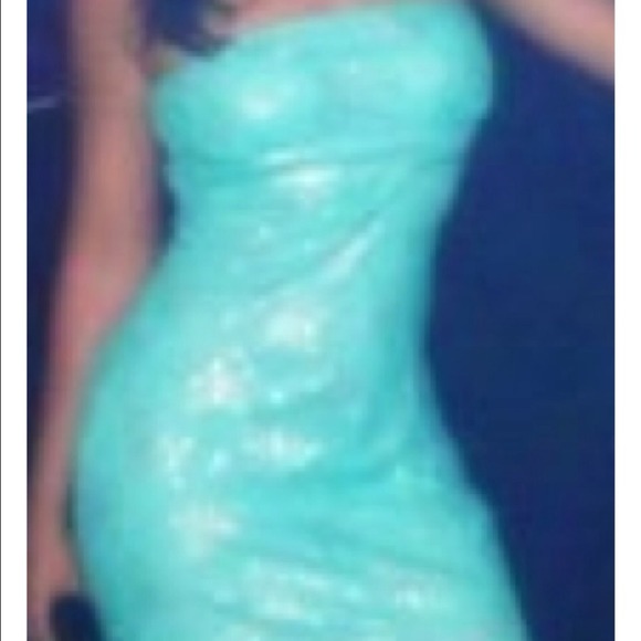 🚫SOLD🚫Beautiful Mint Dress - Picture 4 of 4