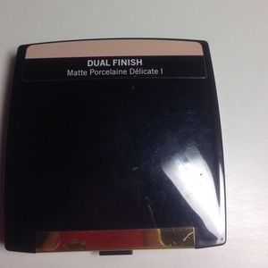 Lancôme Foundation Dual Finish