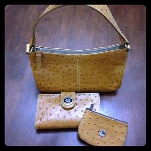 REDUCED!!! Dooney & Burke 3 piece bundle!