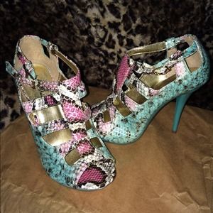 Michael Antonio heels