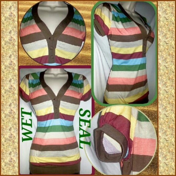 Nice striped V-neck top NWOT