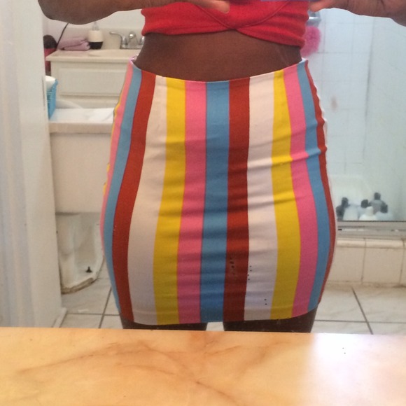 🚨SOLD (BUNDLE)🚨 NWOT Motelrocks skirt - Picture 2 of 3