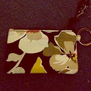Vera Bradley ID holder in Dogwood