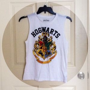 Harry potter Hogwarts muscle tee