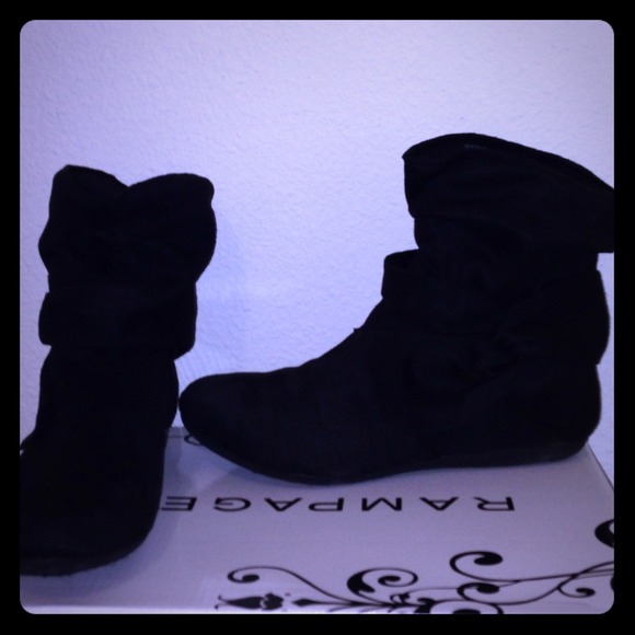 Black Bow Boots