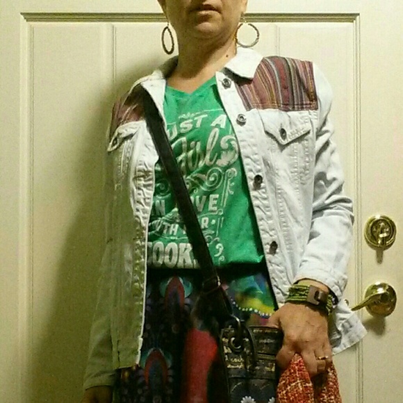 ☆HP☆ Belfield Denim Jacket w/Stripes - Picture 4 of 4