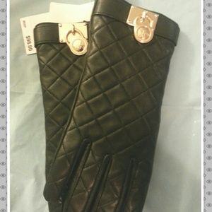 Michael kors leather gloves authentic NWT