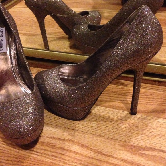 Sparkly glitter heels - Picture 2 of 4