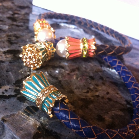 Sold..Unique set of leather bracelets - Picture 2 of 3