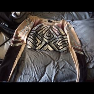 Sold ❌Bebe crop top